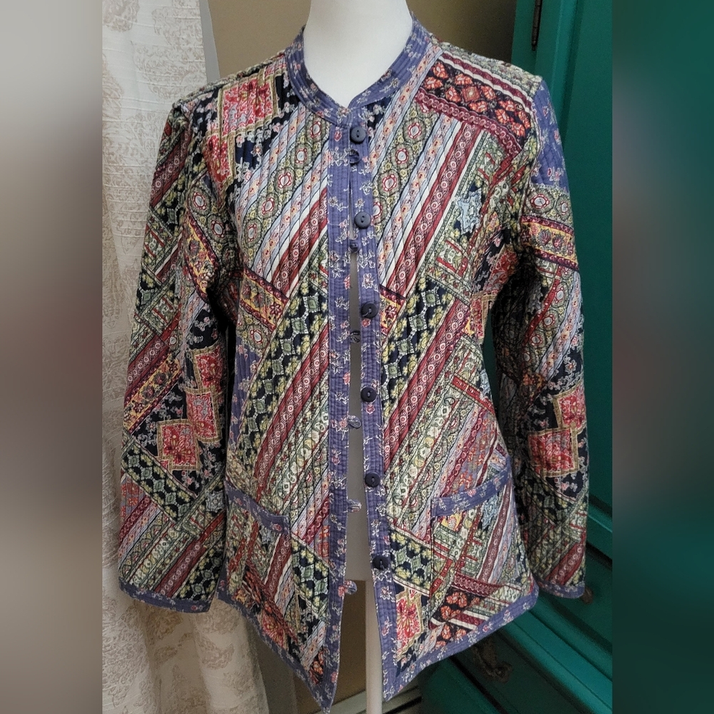 Cottagecore Appleseed's Multicolor Reversible Quilted Floral Jacket
